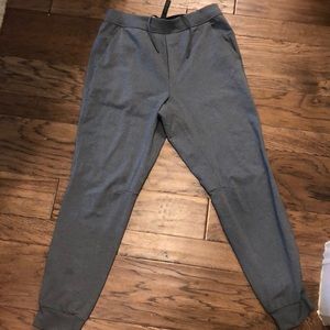 Men’s lulu lemon joggers